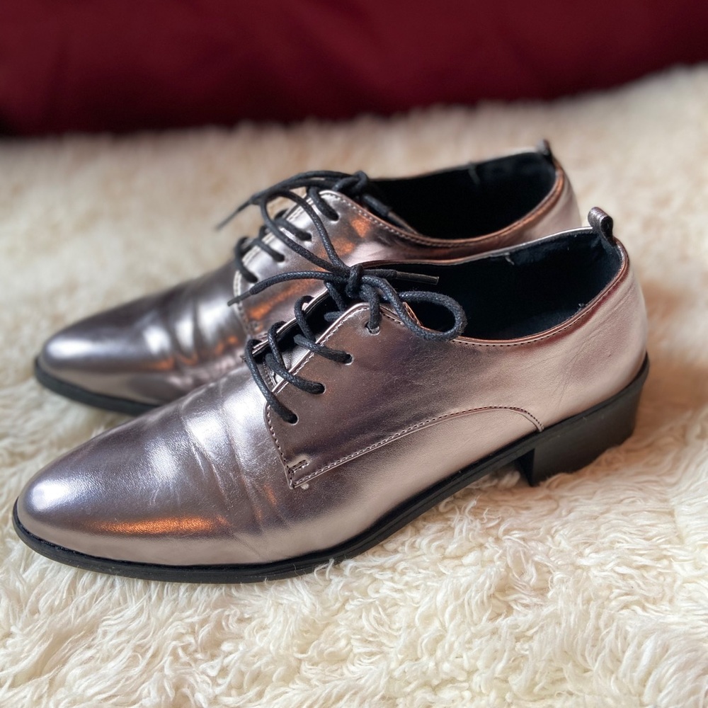 Metallic oxfords